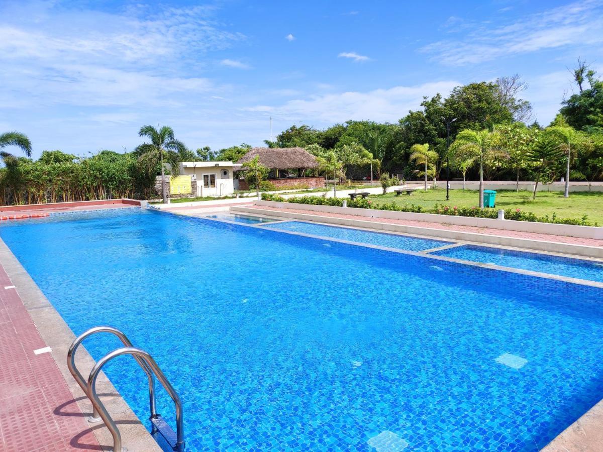 Landmark Pallavaa Beach Resorts Mamallapuram Eksteriør billede